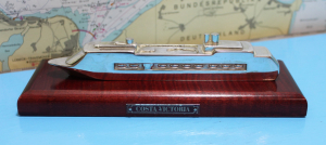 Cruise ship "Costa Victoria" early version  (1 p.) IT 1996 in ca. 1:1400